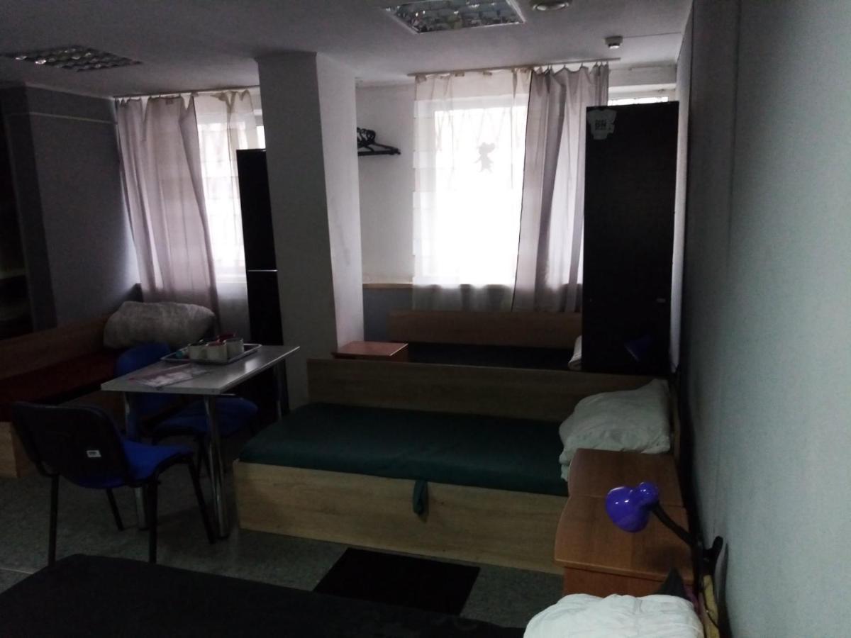 Нау Гостиница Κίεβο Εξωτερικό φωτογραφία